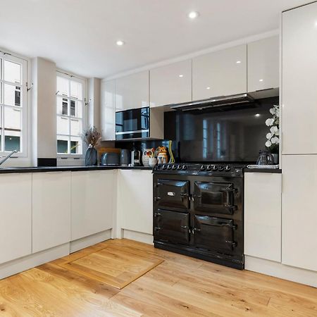 Family Mews Next To Hyde Park Villa London Bagian luar foto