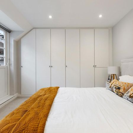 Family Mews Next To Hyde Park Villa London Bagian luar foto