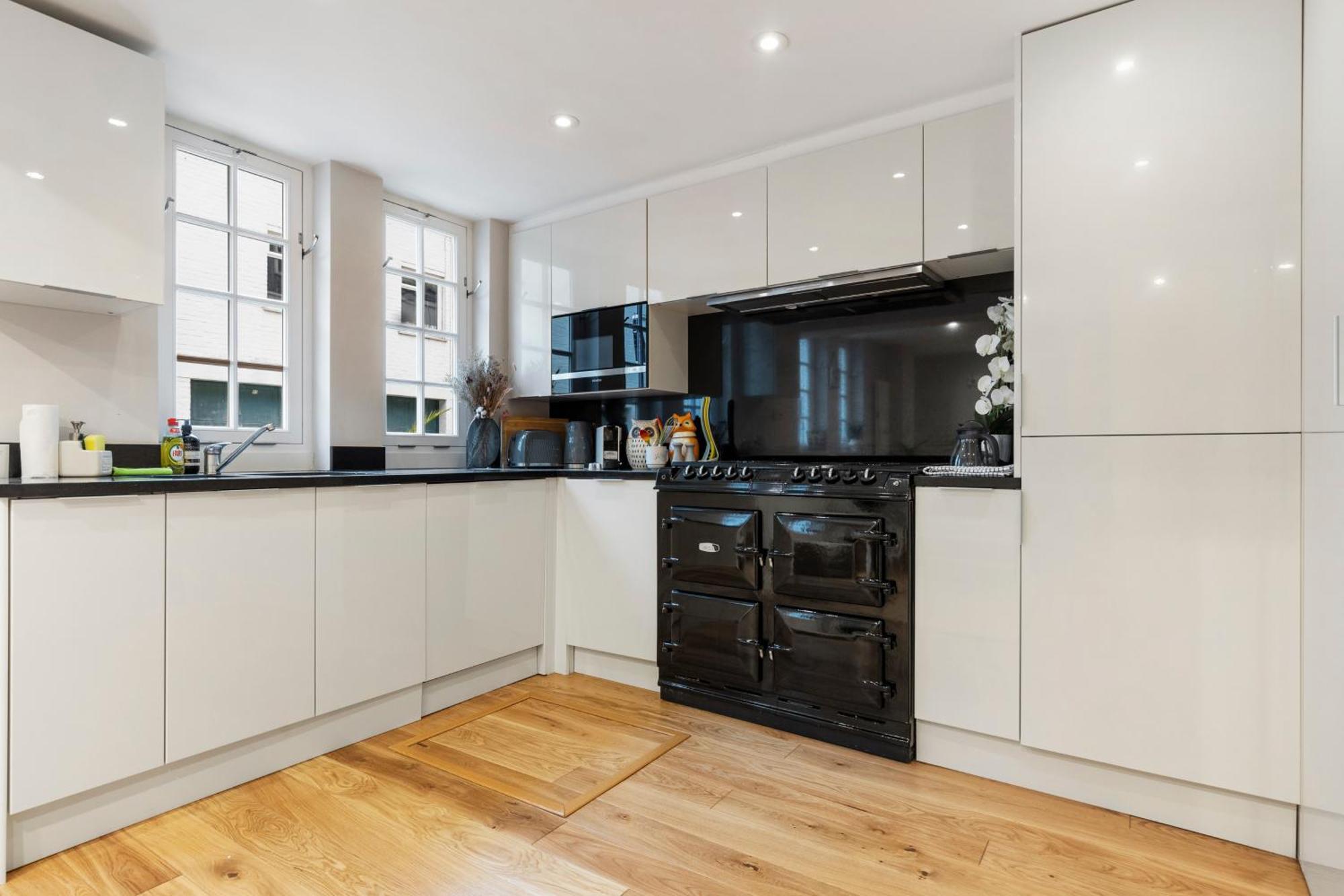 Family Mews Next To Hyde Park Villa London Bagian luar foto